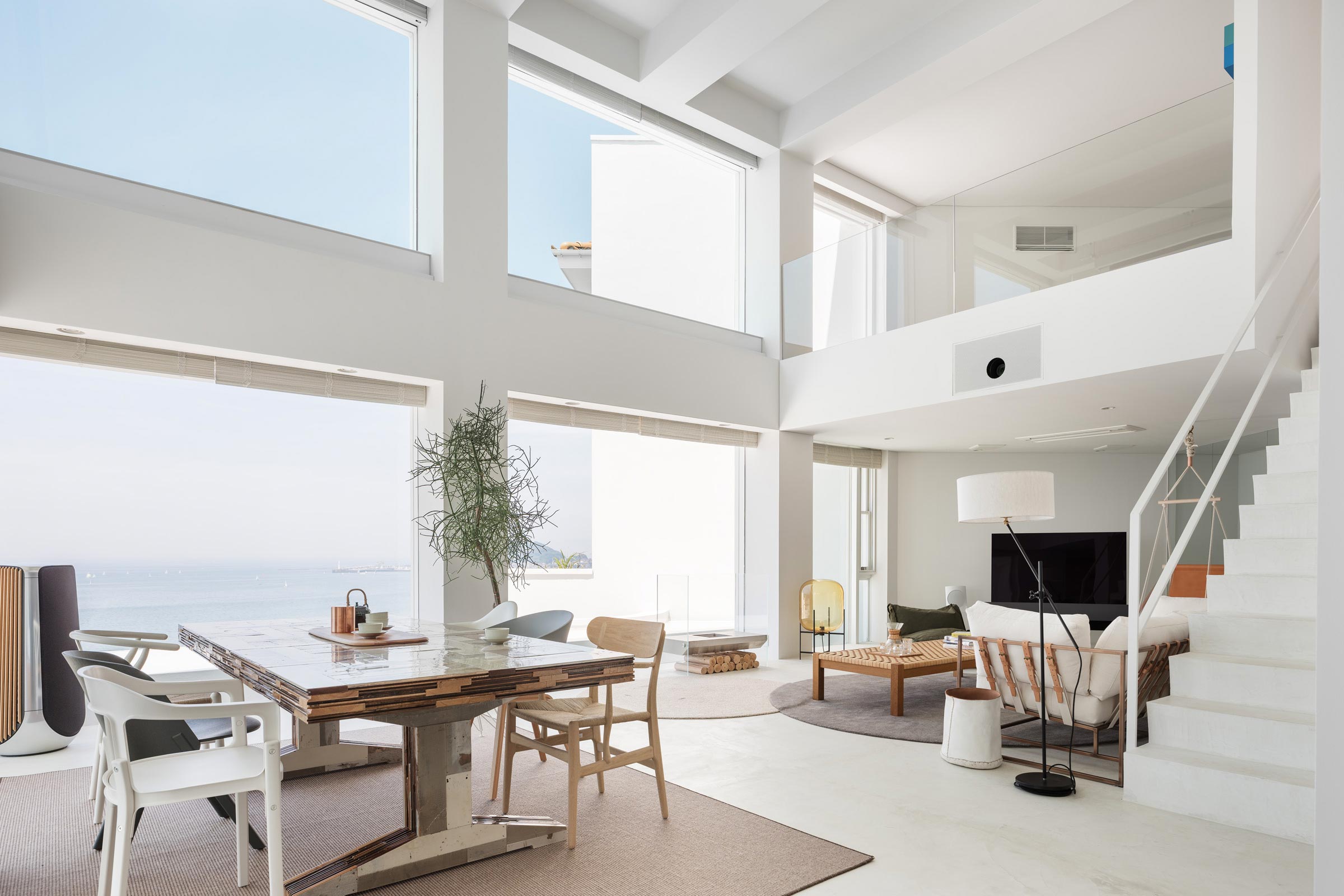 Phong cách Minimalism trong thiết kế biệt thự biển.