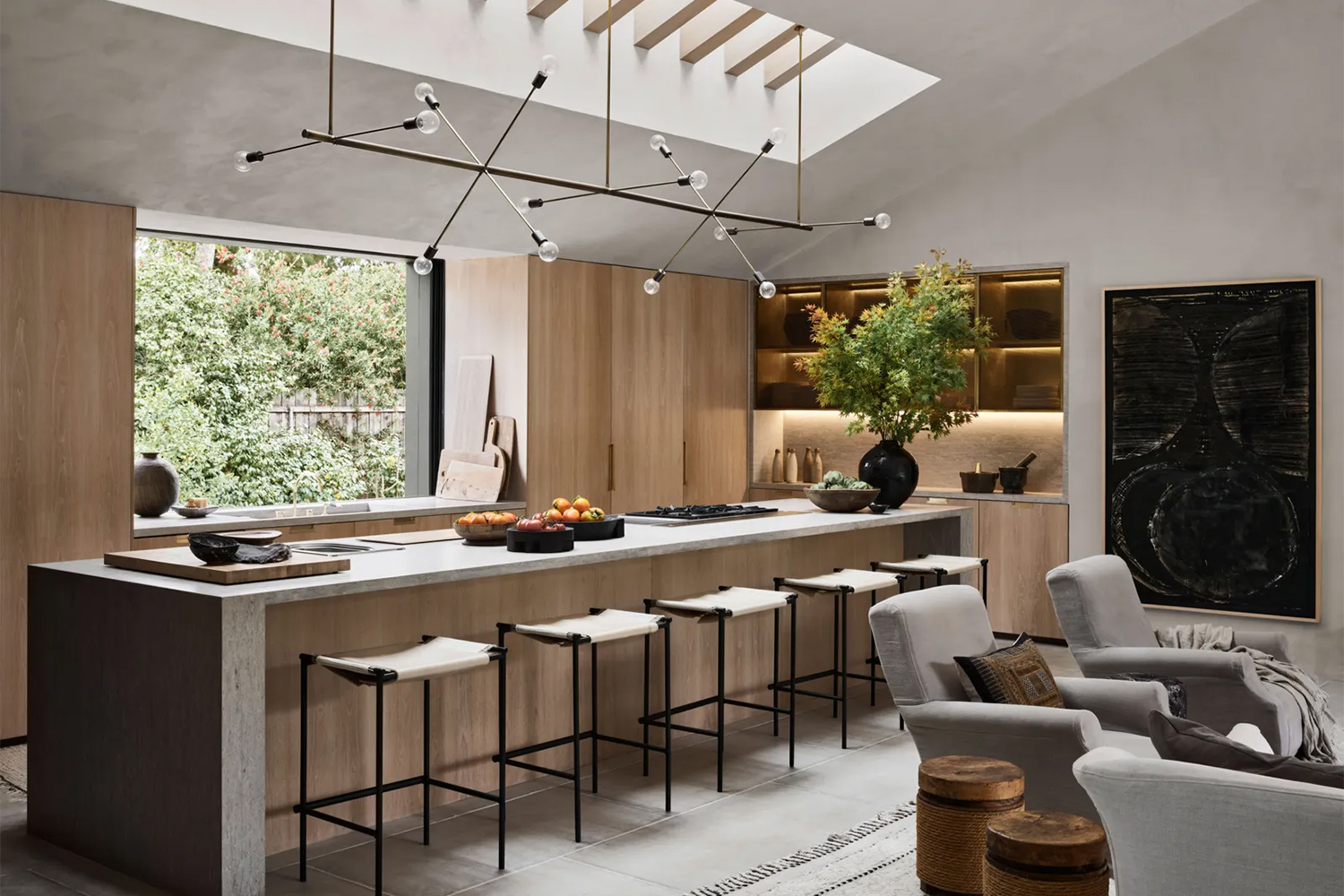Thiết kế phòng bếp có cửa sổ phong cách Scandinavian (Nguồn ảnh: Sưu tầm).