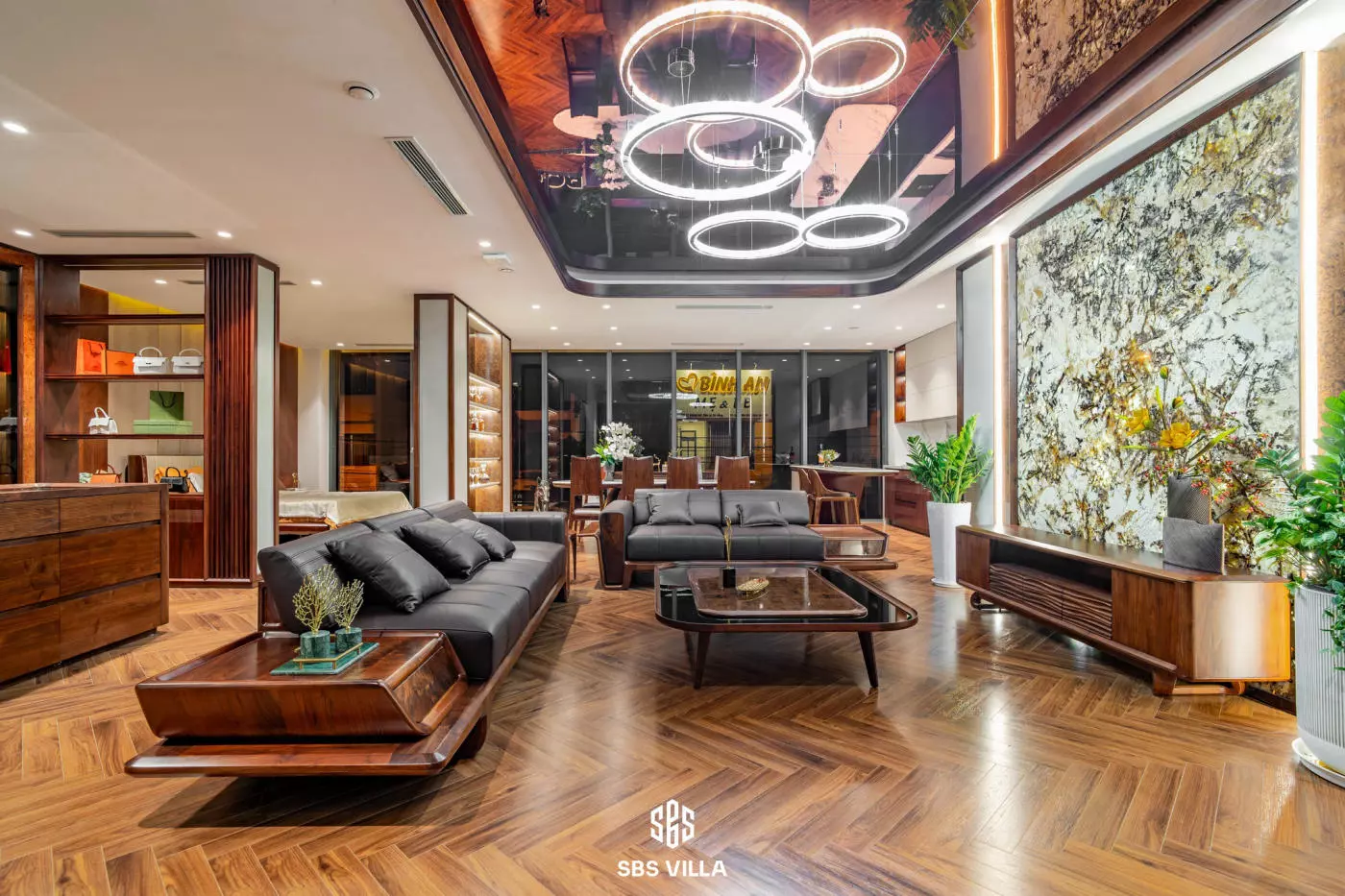 Showroom nội thất Đà Nẵng