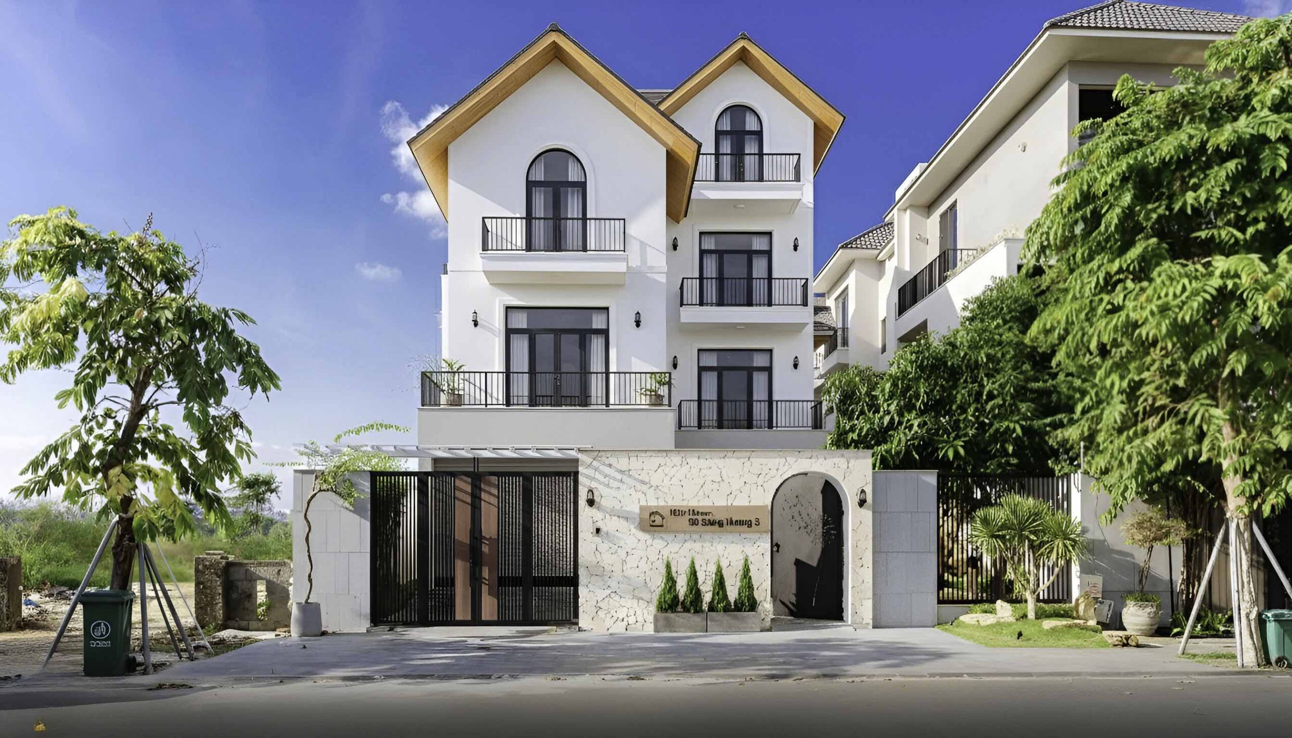 Biệt thự 4 tầng mái Thái phong cách tối giản (Nguồn ảnh: Sưu tầm).